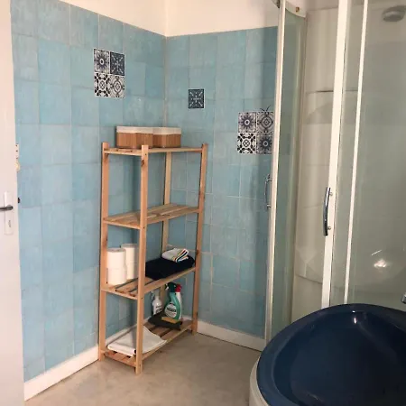 Petite Maison Avec Terrasse * Jurançon