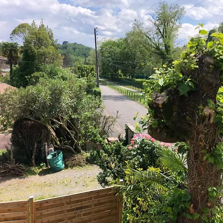 Petite Maison Avec Terrasse Jurancon