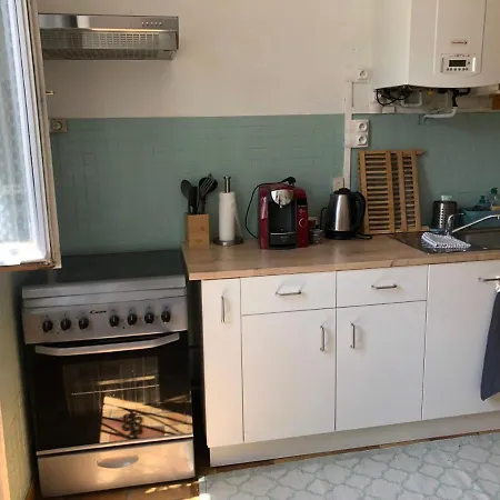 Petite Maison Avec Terrasse Hébergement de vacances Jurançon